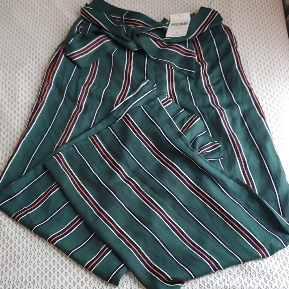 Summer pants NWT